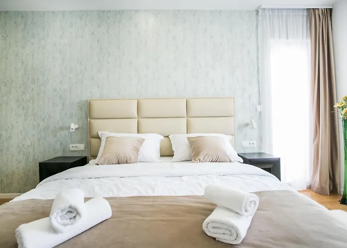Kasa Rooms 1