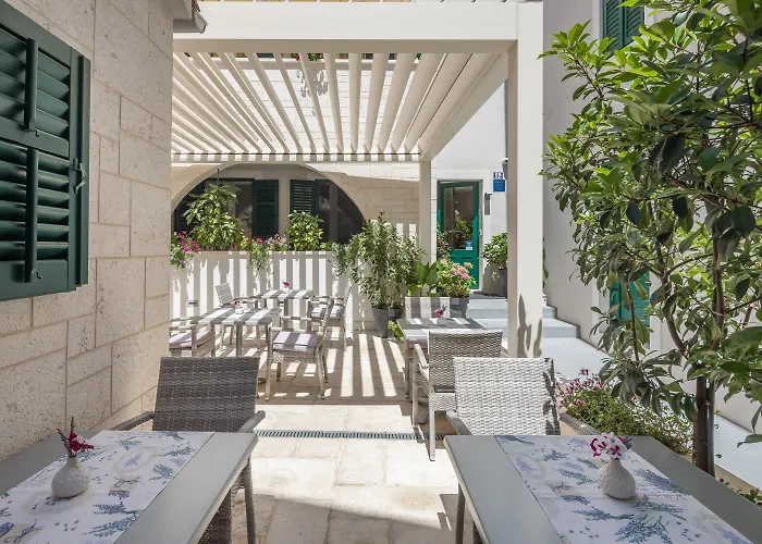 Balatura The Fine Bed&Breakfast Split